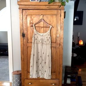 Ankle cut embroidered Sundress